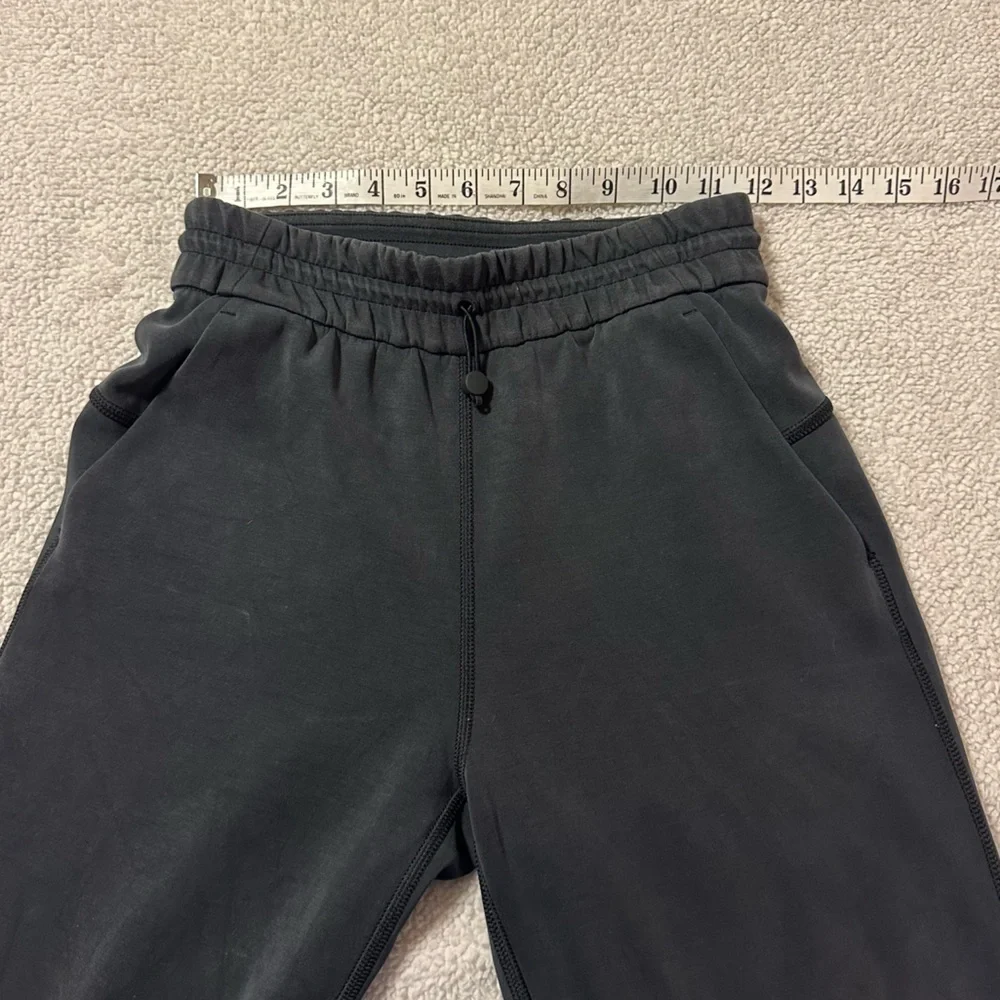 Lululemon Softstreme High-Rise Straight Leg Crop Pants Black Athleisure Yoga